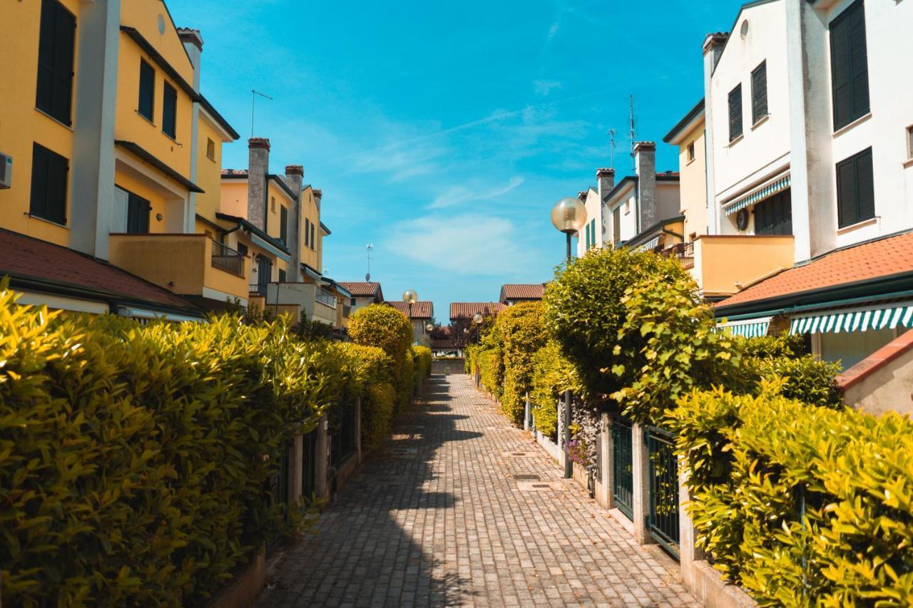 Villetta A Schiera Orchidea Eraclea Mare Exterior foto